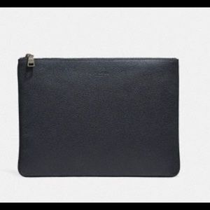 LARGE MULTIFUNCTIONAL POUCH